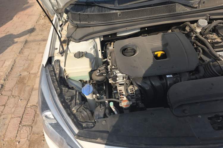 Used Hyundai Mistra 2019 1.8L Automatic Smart GLS China VI Standard Engine Bay Right