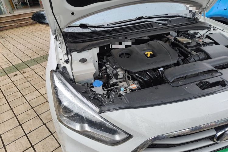 Used Hyundai Mistra 2019 1.8L Automatic Smart GLS China VI Standard Engine Bay Right