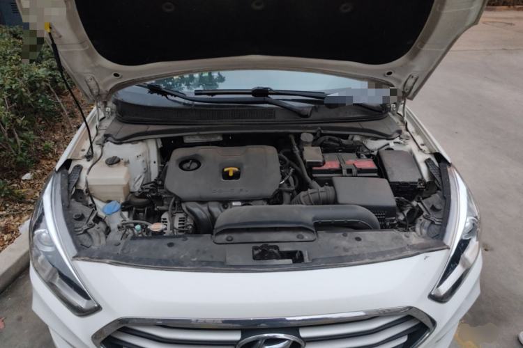 Used Hyundai Mistra 2019 1.8L Automatic Smart GLS China VI Standard Engine Bay