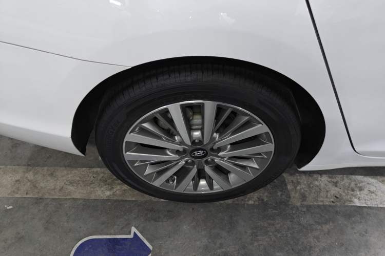Used Hyundai Mistra 2019 1.8L Automatic Smart GLS Commemorative Model China VI Standard Exterior 2