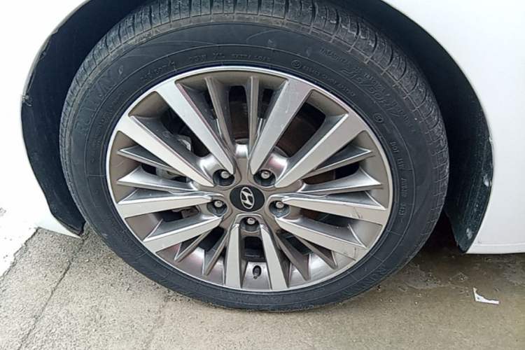 Used Hyundai Mistra 2019 1.6T Automatic Smart GLS China VI Standard Exterior 4