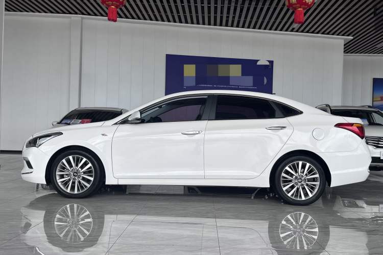 Used Hyundai Mistra 2019 1.8L Automatic Deluxe DLX Model China VI Standard Exterior 5