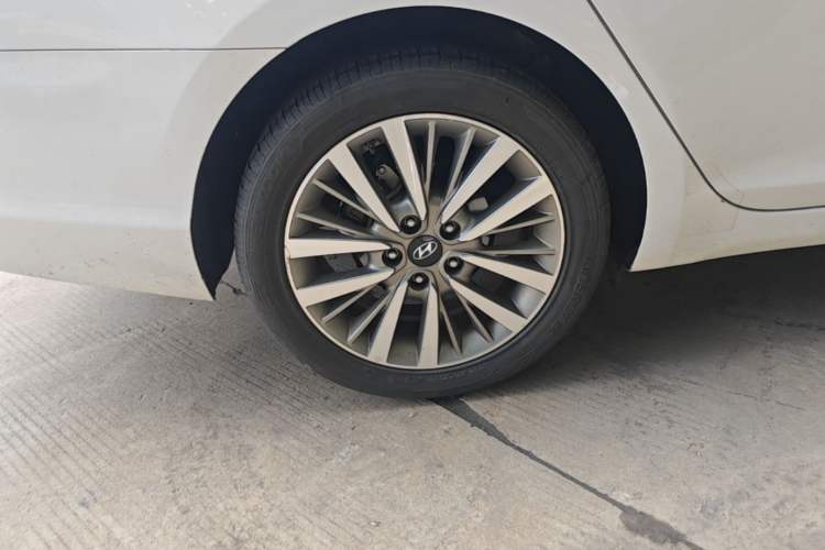 Used Hyundai Mistra 2019 1.8L Automatic Smart GLS Commemorative Model China VI Standard Exterior 5