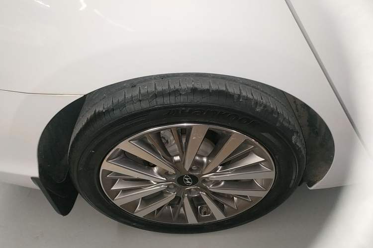 Used Hyundai Mistra 2019 1.8L Automatic Smart GLS China VI Standard Exterior 8