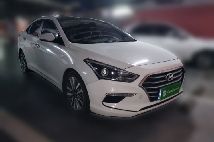 Used Hyundai Mistra 2019 1.8L Automatic Smart GLS Commemorative Edition China V Standard Front Right 45 Deg