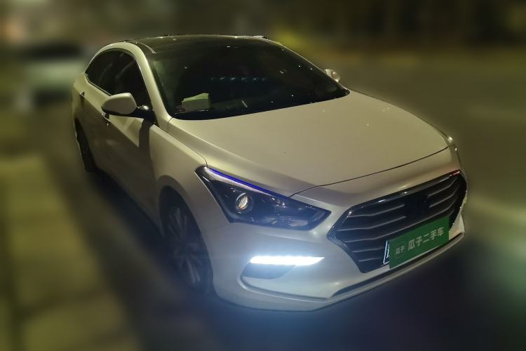 Used Hyundai Mistra 2019 1.8L Automatic Smart GLS China VI Standard Front Right 45 Deg