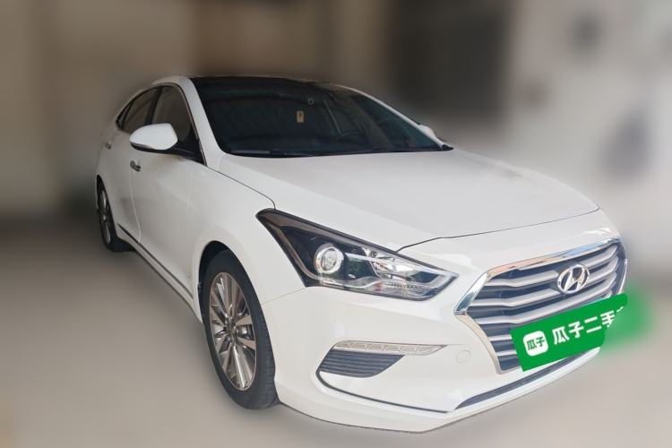 Used Hyundai Mistra 2019 1.8L Automatic Smart GLS China VI Standard Front Right 45 Deg