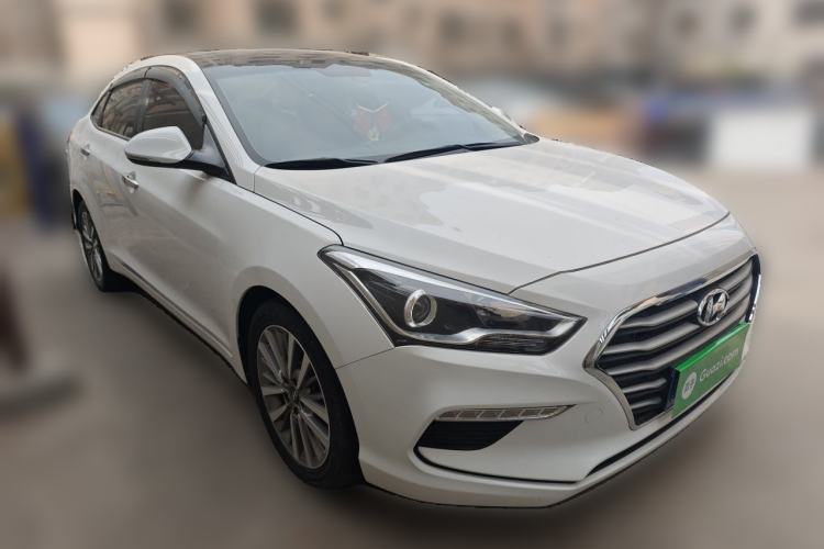 Used Hyundai Mistra 2019 1.8L Automatic Smart GLS China VI Standard Front Right 45 Deg