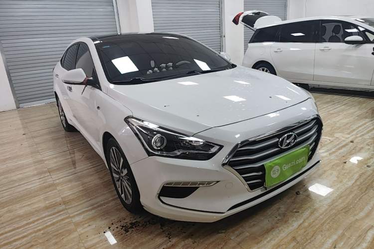 Used Hyundai Mistra 2019 1.8L Automatic Smart GLS Commemorative Model China VI Standard Front Right 45 Deg