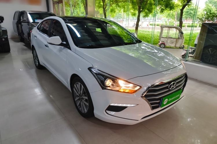Used Hyundai Mistra 2019 1.8L Automatic Smart GLS China VI Standard Front Right 45 Deg