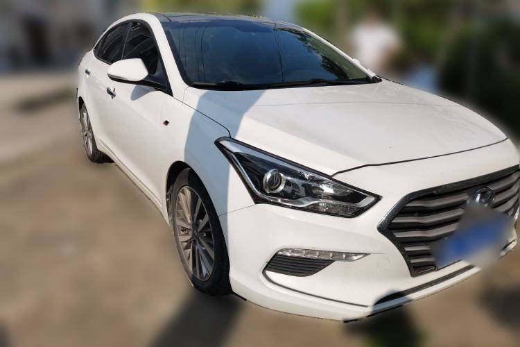 Used Hyundai Mistra 2019 1.8L Automatic Smart GLS Commemorative Model China VI Standard Front Right 45 Deg