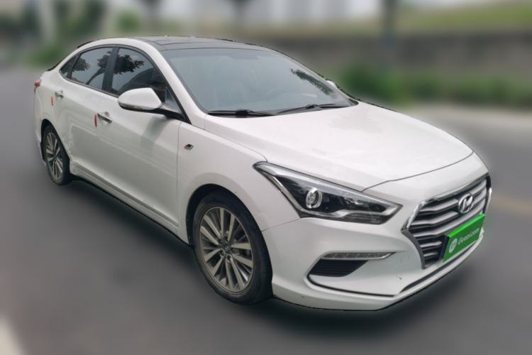 Used Hyundai Mistra 2019 1.8L Automatic Smart GLS Commemorative Edition China V Standard Front Right 45 Deg