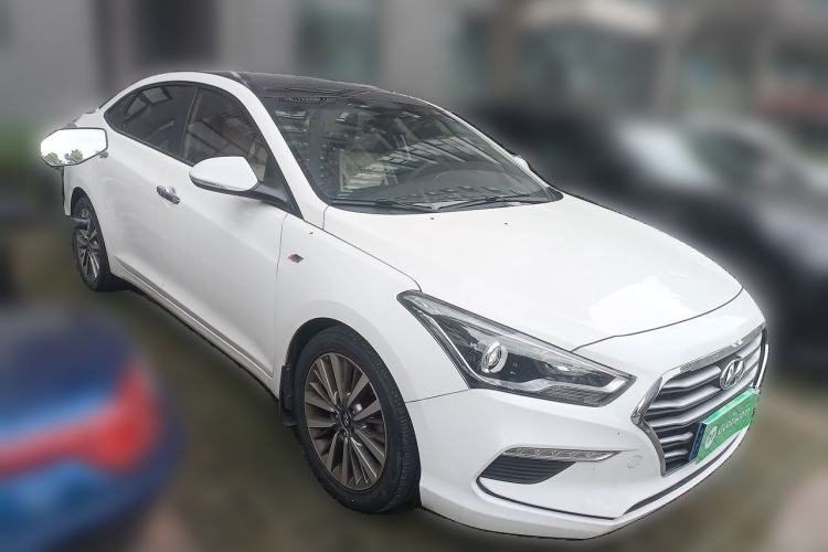 Used Hyundai Mistra 2019 1.8L Automatic Smart GLS Commemorative Model China VI Standard Front Right 45 Deg