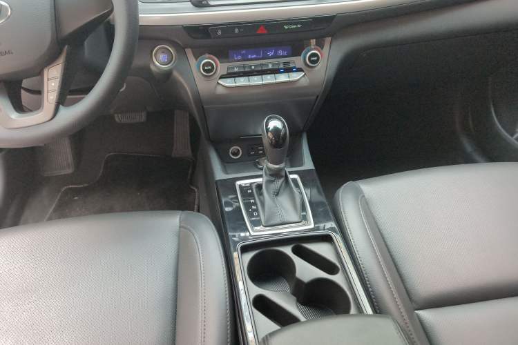 Used Hyundai Mistra 2019 1.8L Automatic Smart GLS China VI Standard Gear Lever