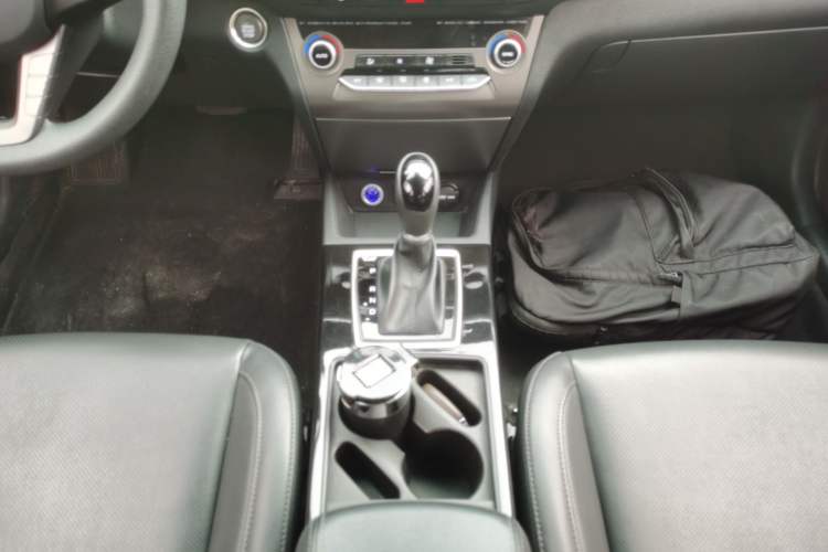 Used Hyundai Mistra 2019 1.8L Automatic Smart GLS China VI Standard Gear Lever