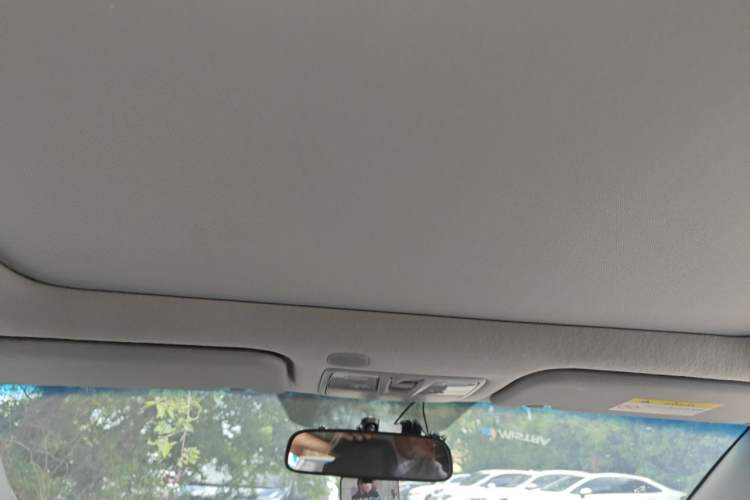 Used Hyundai Mistra 2019 1.8L Automatic Smart GLS China VI Standard Headliner