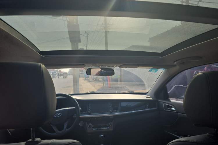 Used Hyundai Mistra 2019 1.8L Automatic Smart GLS China VI Standard Headliner