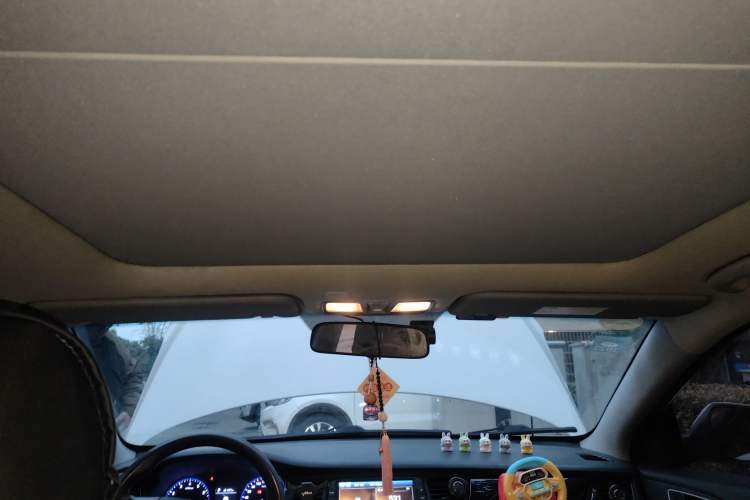 Used Hyundai Mistra 2019 1.8L Automatic Smart GLS China VI Standard Headliner