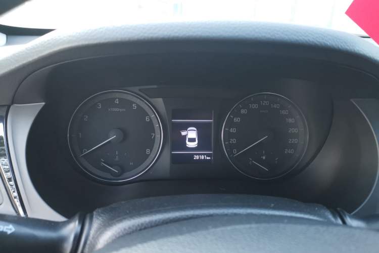 Used Hyundai Mistra 2019 1.8L Automatic Smart GLS China VI Standard Instrument Cluster