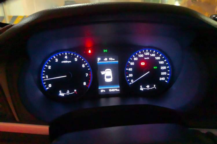 Used Hyundai Mistra 2019 1.8L Automatic Deluxe DLX Model China VI Standard Instrument Cluster