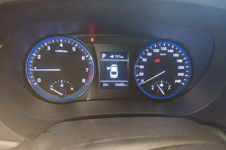 Used Hyundai Mistra 2019 1.8L Automatic Smart GLS China VI Standard Instrument Cluster