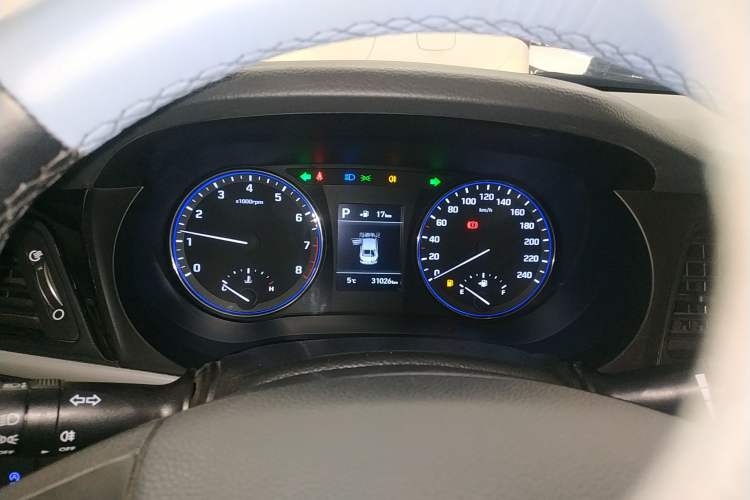 Used Hyundai Mistra 2019 1.8L Automatic Smart GLS China VI Standard Instrument Cluster
