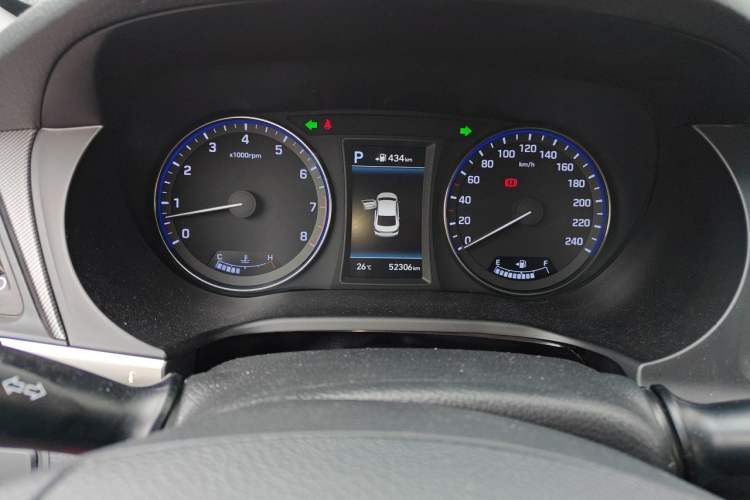 Used Hyundai Mistra 2019 1.8L Automatic Deluxe DLX Model China VI Standard Instrument Cluster