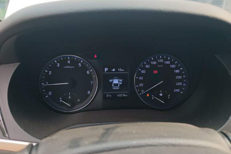 Used Hyundai Mistra 2019 1.8L Automatic Smart GLS China VI Standard Instrument Cluster