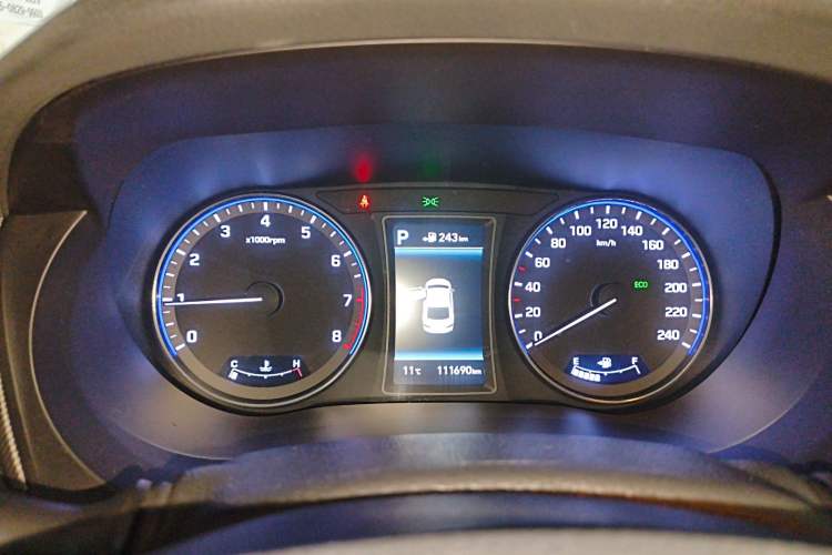 Used Hyundai Mistra 2019 1.8L Automatic Deluxe DLX Model China VI Standard Instrument Cluster