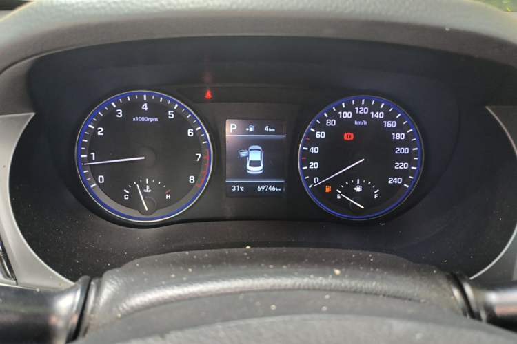 Used Hyundai Mistra 2019 1.8L Automatic Smart GLS China VI Standard Instrument Cluster