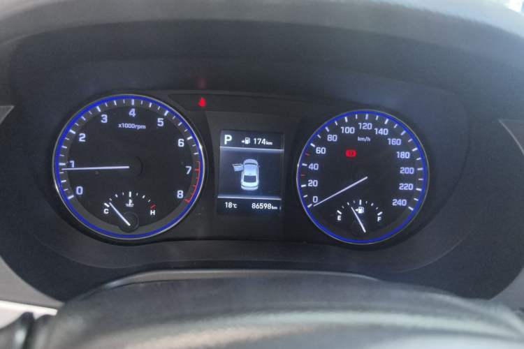 Used Hyundai Mistra 2019 1.8L Automatic Smart GLS China VI Standard Instrument Cluster
