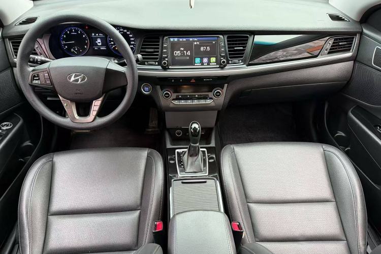 Used Hyundai Mistra 2019 1.8L Automatic Smart GLS China VI Standard Interior 1