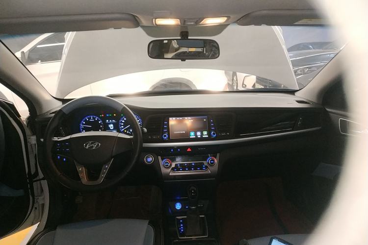 Used Hyundai Mistra 2019 1.8L Automatic Smart GLS China VI Standard Interior 2