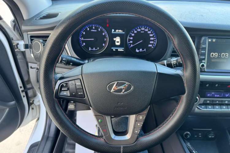 Used Hyundai Mistra 2019 1.8L Automatic Smart GLS Commemorative Model China VI Standard Interior 2
