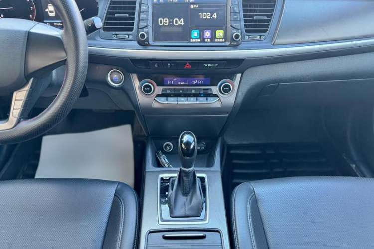 Used Hyundai Mistra 2019 1.8L Automatic Smart GLS Commemorative Model China VI Standard Interior 3