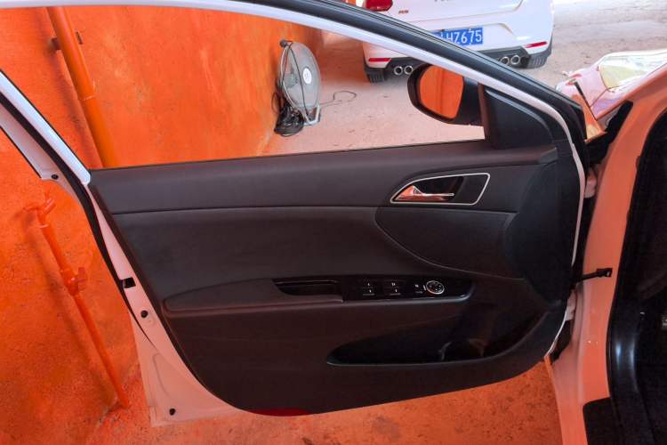 Used Hyundai Mistra 2019 1.8L Automatic Smart GLS China VI Standard Left Front Door Interior