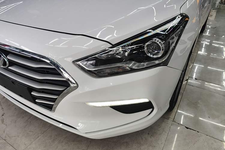 Used Hyundai Mistra 2019 1.8L Automatic Smart GLS Commemorative Model China VI Standard Left Front Headlight