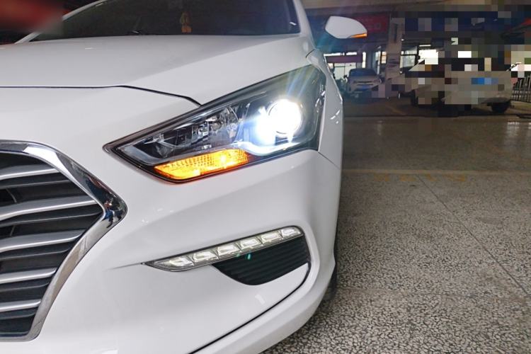 Used Hyundai Mistra 2019 1.8L Automatic Deluxe DLX Model China VI Standard Left Front Headlight