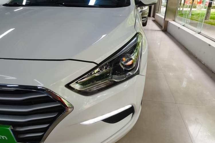Used Hyundai Mistra 2019 1.8L Automatic Smart GLS China VI Standard Left Front Headlight