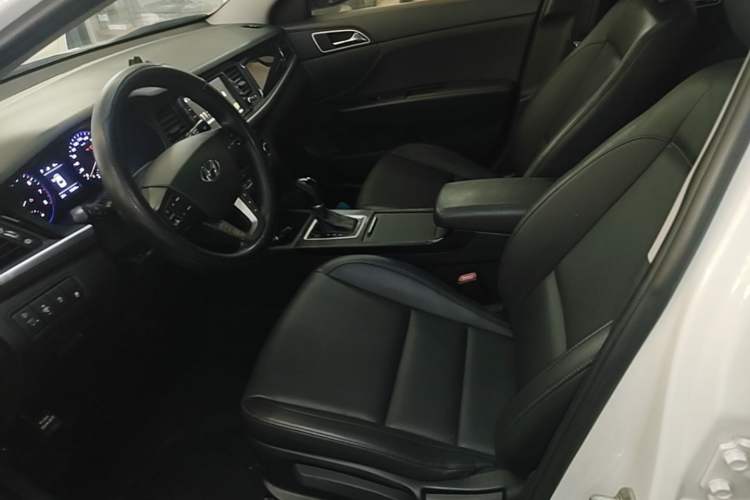 Used Hyundai Mistra 2019 1.8L Automatic Smart GLS China VI Standard Left Front Seat