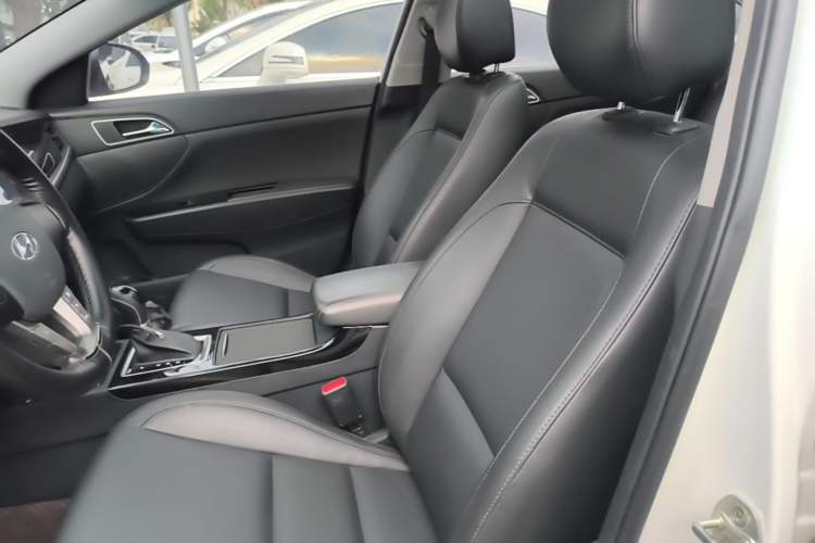 Used Hyundai Mistra 2019 1.8L Automatic Smart GLS China VI Standard Left Front Seat