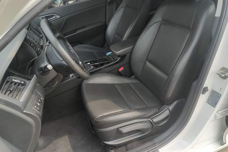 Used Hyundai Mistra 2019 1.8L Automatic Smart GLS China VI Standard Left Front Seat