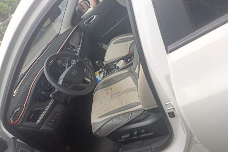 Used Hyundai Mistra 2019 1.8L Automatic Smart GLS Commemorative Model China VI Standard Left Front Seat