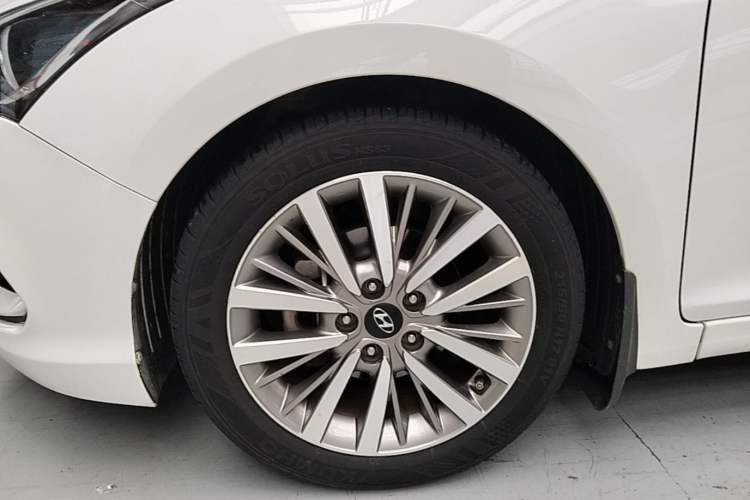 Used Hyundai Mistra 2019 1.8L Automatic Smart GLS China VI Standard Left Front Wheel Hub