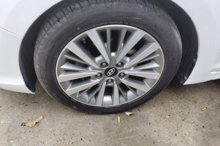 Used Hyundai Mistra 2019 1.8L Automatic Smart GLS China VI Standard Left Front Wheel Hub