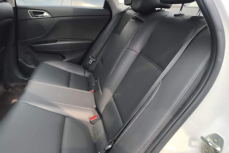 Used Hyundai Mistra 2019 1.8L Automatic Smart GLS China VI Standard Left Rear Seat
