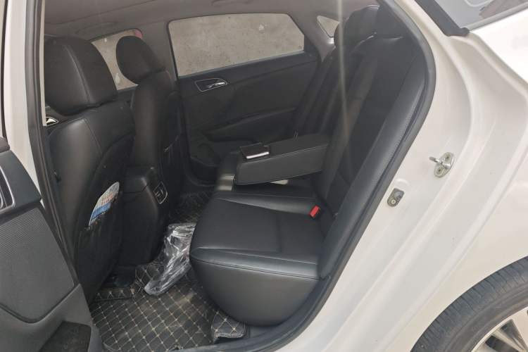 Used Hyundai Mistra 2019 1.8L Automatic Smart GLS China VI Standard Left Rear Seat