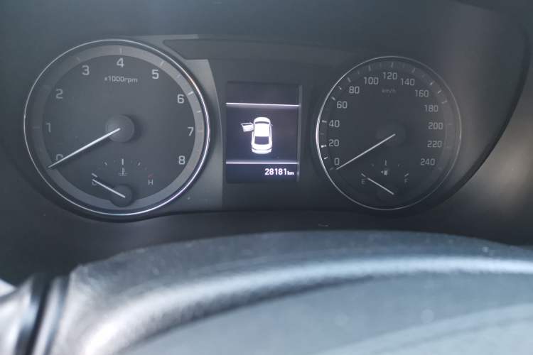 Used Hyundai Mistra 2019 1.8L Automatic Smart GLS China VI Standard Odometer Close Up