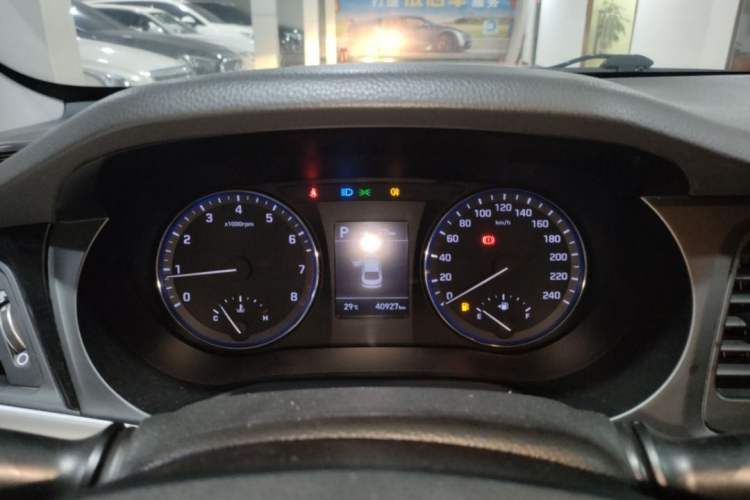 Used Hyundai Mistra 2019 1.8L Automatic Smart GLS China VI Standard Odometer Close Up