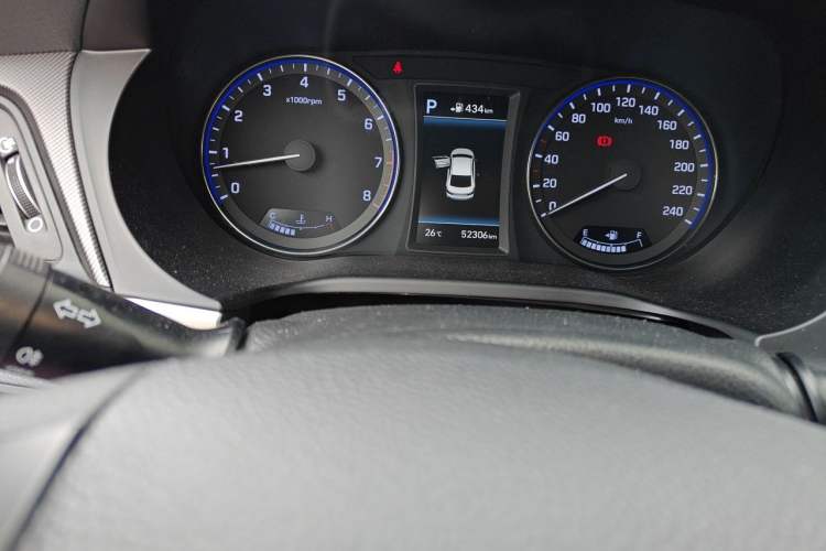 Used Hyundai Mistra 2019 1.8L Automatic Deluxe DLX Model China VI Standard Odometer Close Up